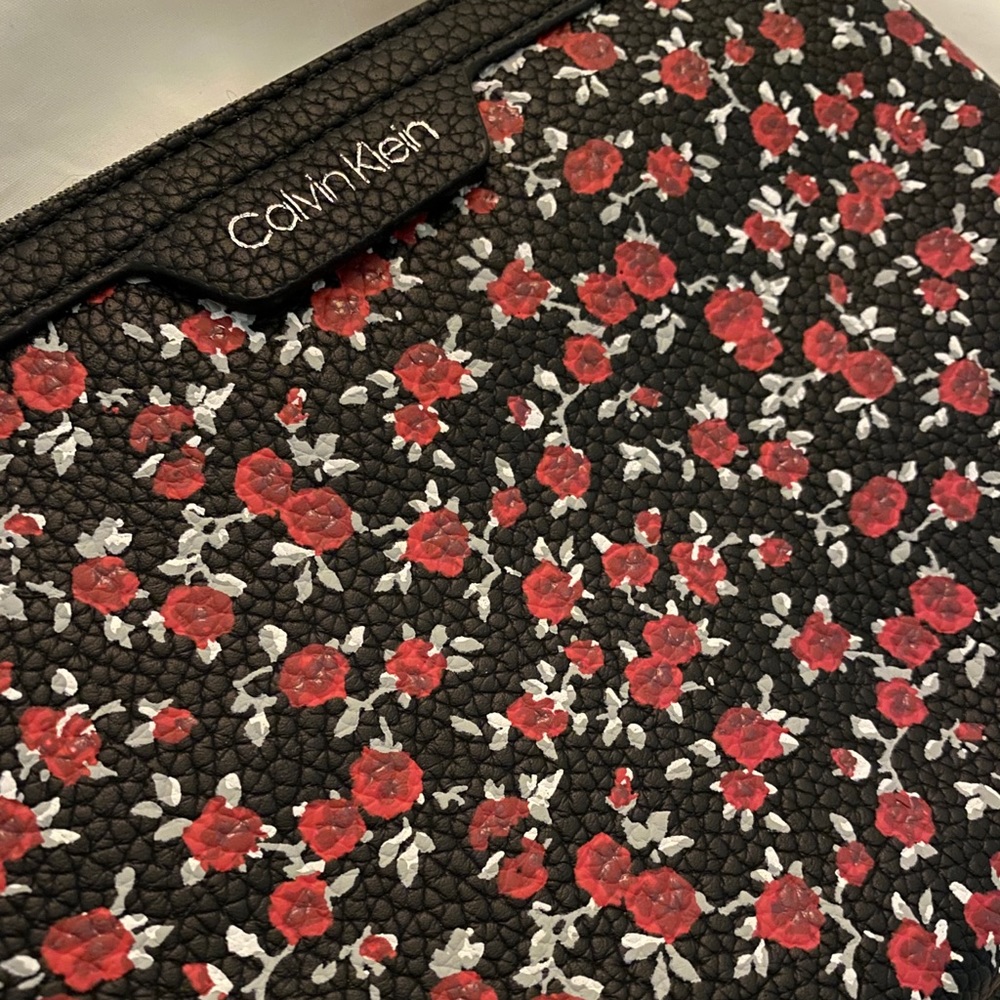 SOLD - Picture 2 of 4